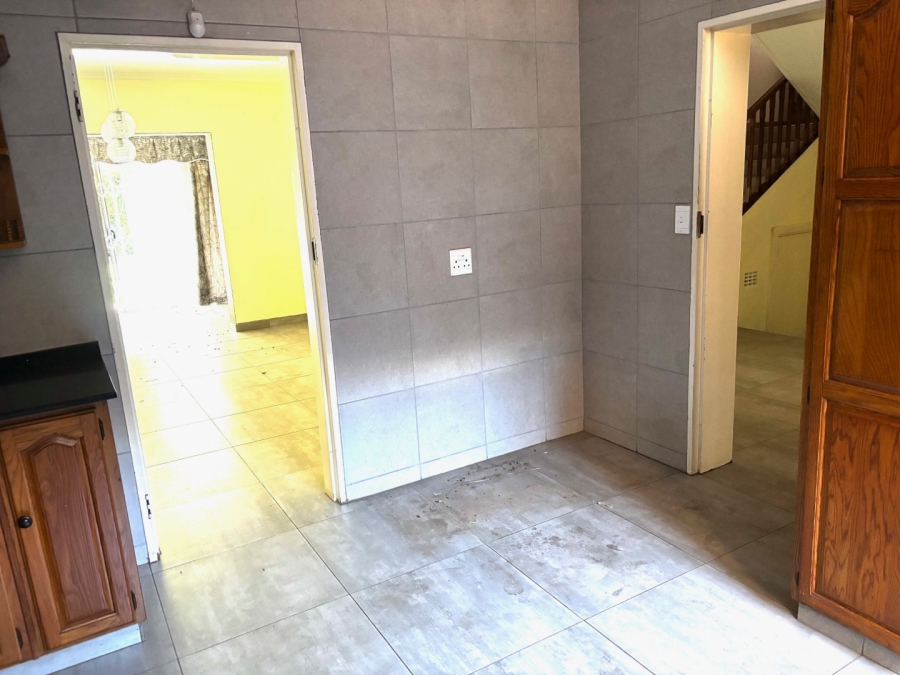 3 Bedroom Property for Sale in Flamwood North West